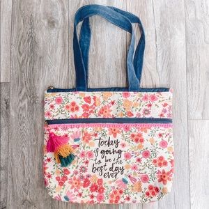 nwot. laptop tote. floral. padded. velvet + corduroy.